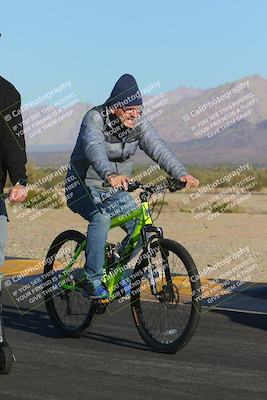 media/Dec-14-2023-Racers Edge (Thu) [[2b7ed58cb2]]/Track Walk/
